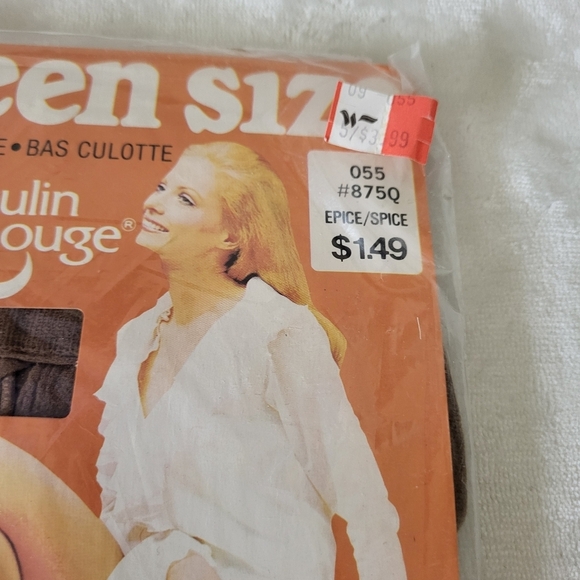 Vintage Moulin Rouge Queen Size Pantyhose. 160-200 Lbs. Spice - Picture 3 of 6